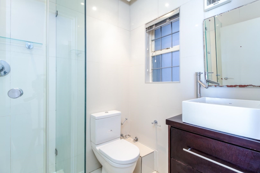 2 Bedroom Property for Sale in Tamboerskloof Western Cape